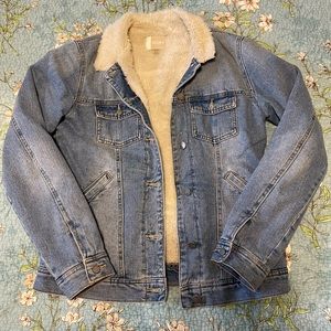 Roxy fuzzy jean jacket, M